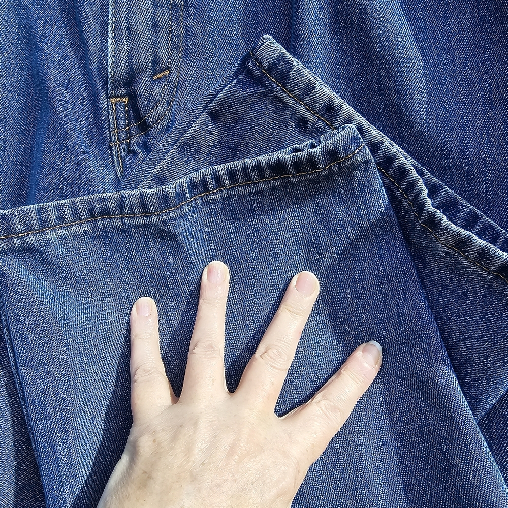 Levi's 550 Relaxed Fit Jeans, 36 x 30 - Picture 6 of 9